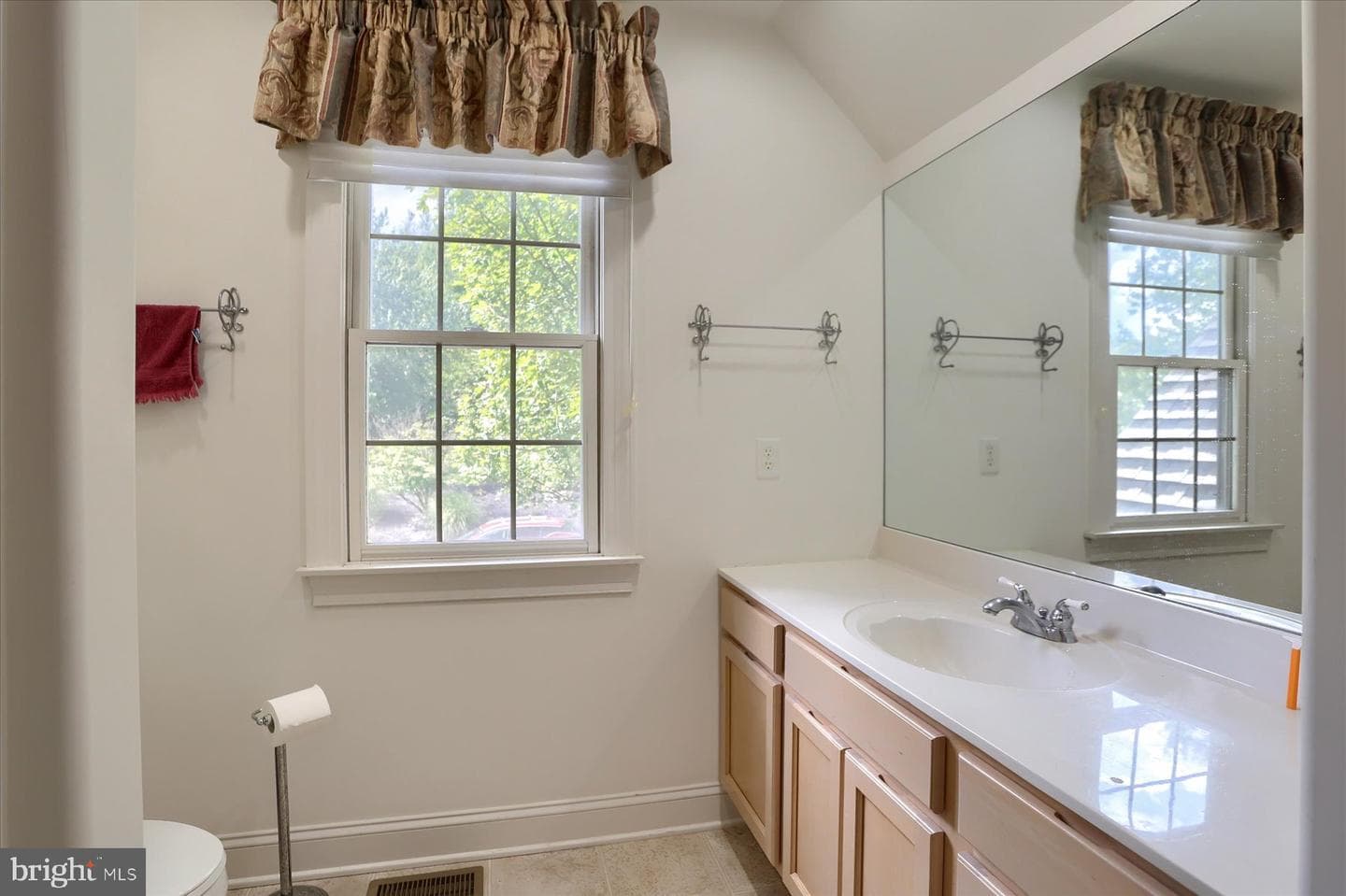 21 Westwind Drive photo 30