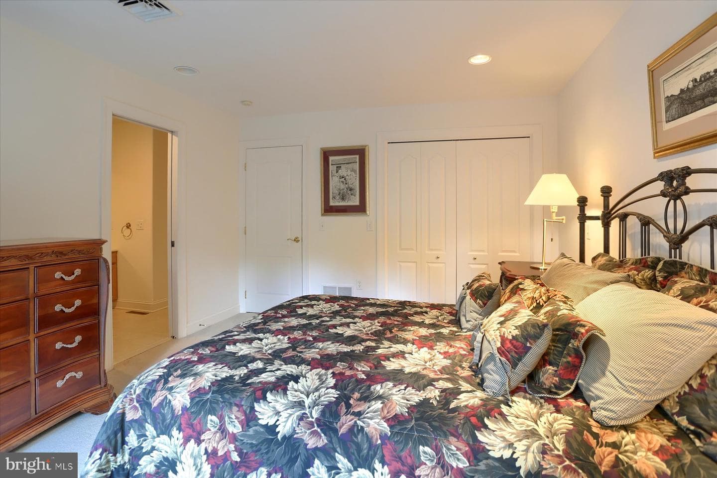 21 Westwind Drive photo 38