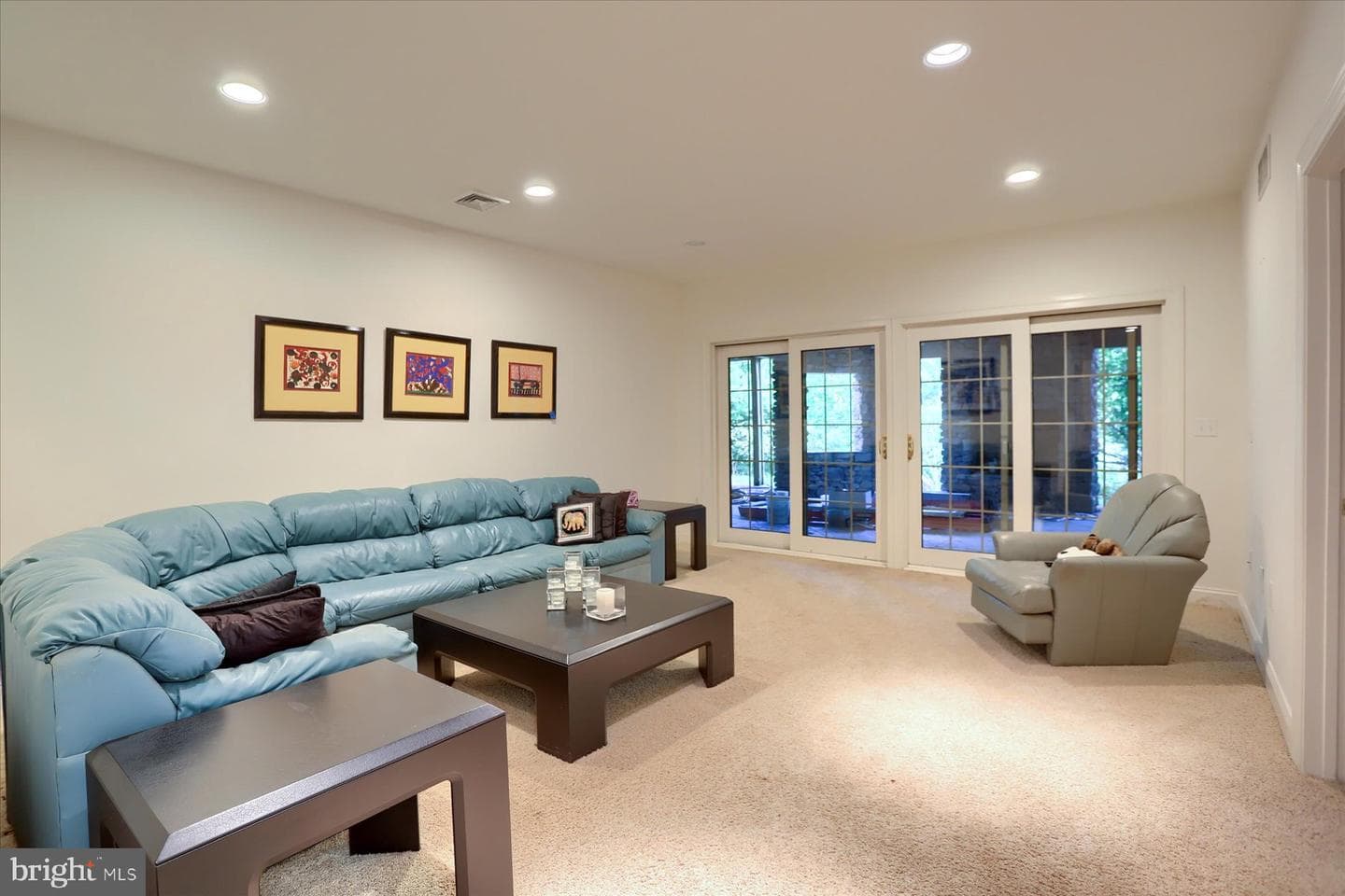 21 Westwind Drive photo 39