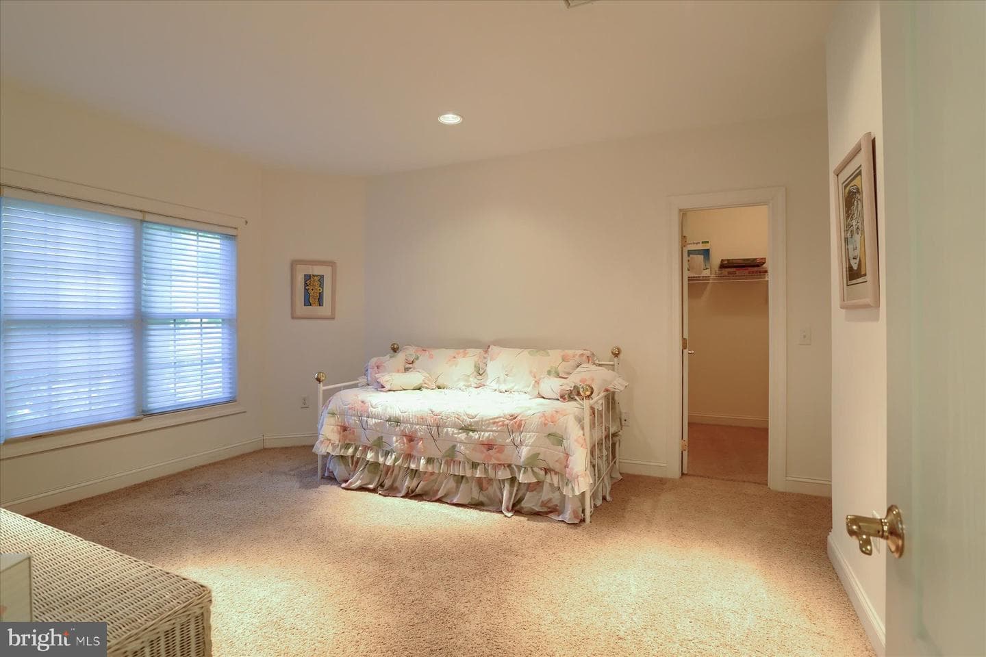 21 Westwind Drive photo 42