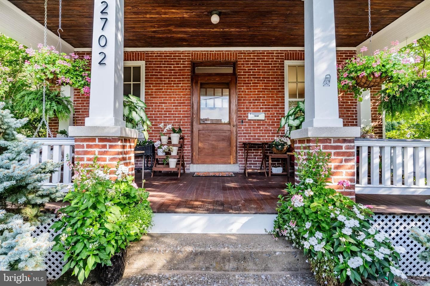 2702 Logan Street photo 3