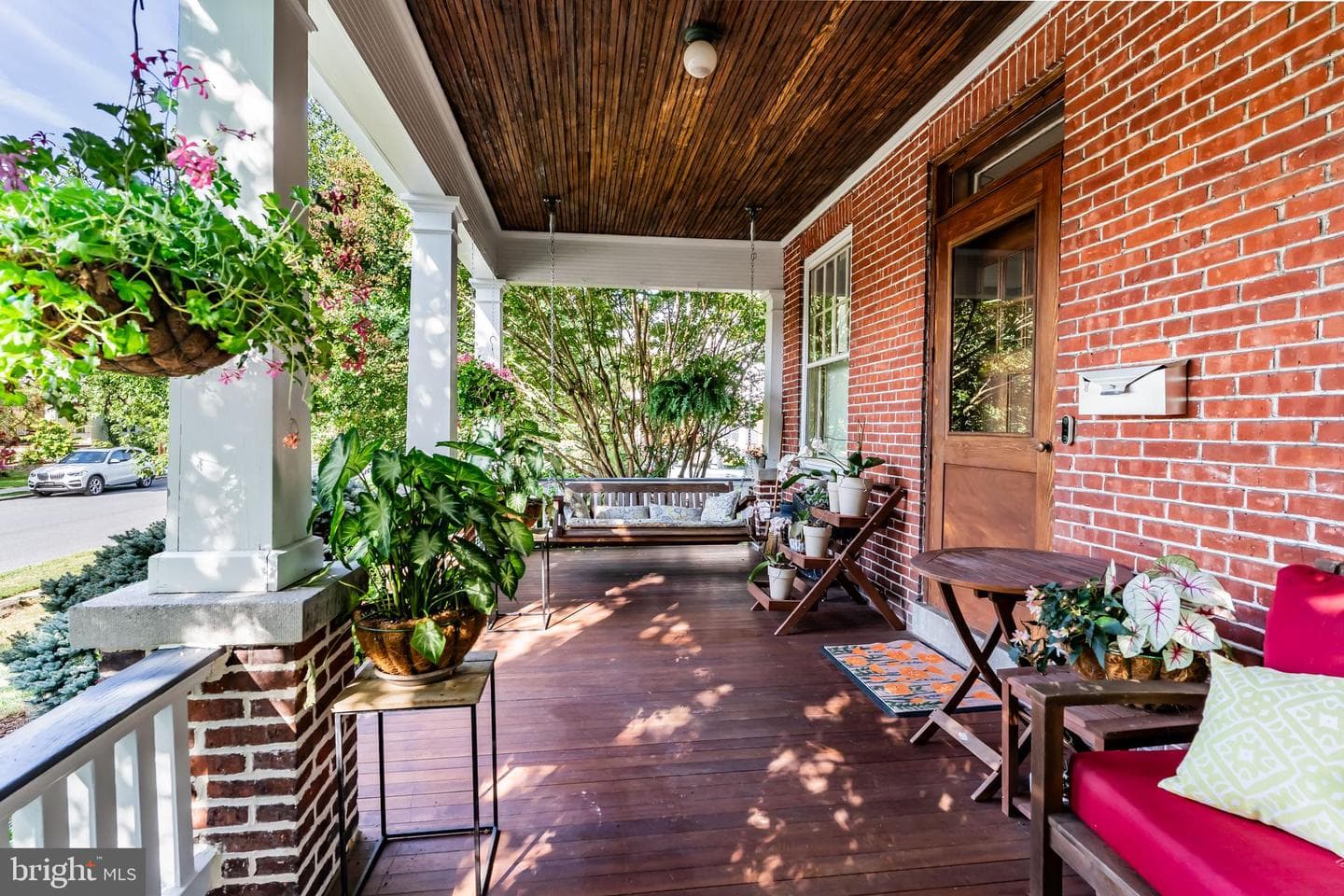 2702 Logan Street photo 4