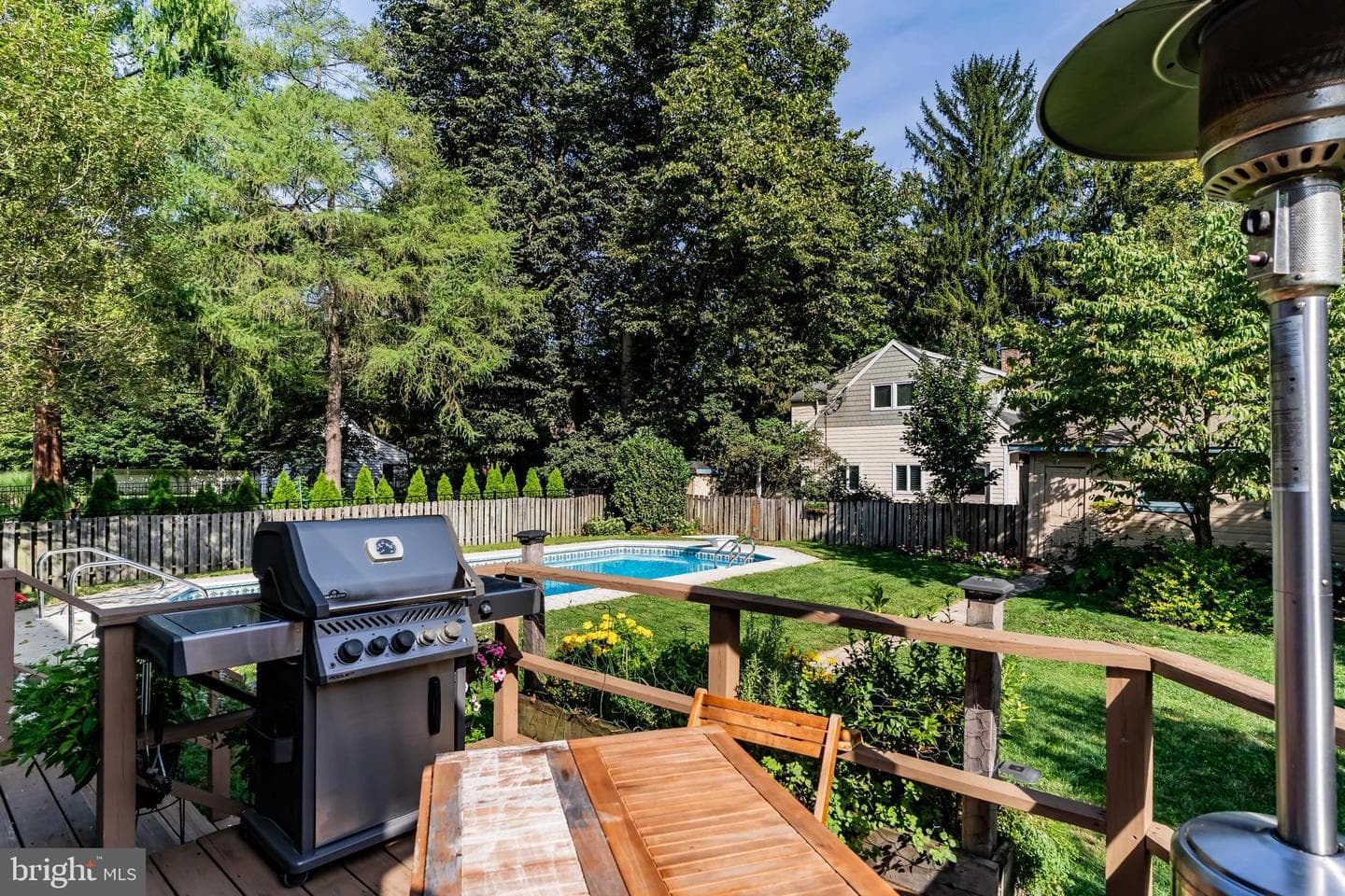 2702 Logan Street photo 8