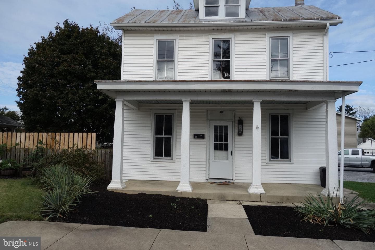 311 E Garfield Street, Shippensburg
