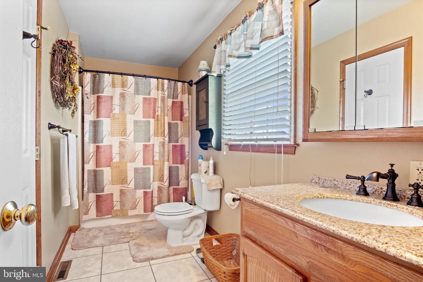182 Kerrsville Road photo 24