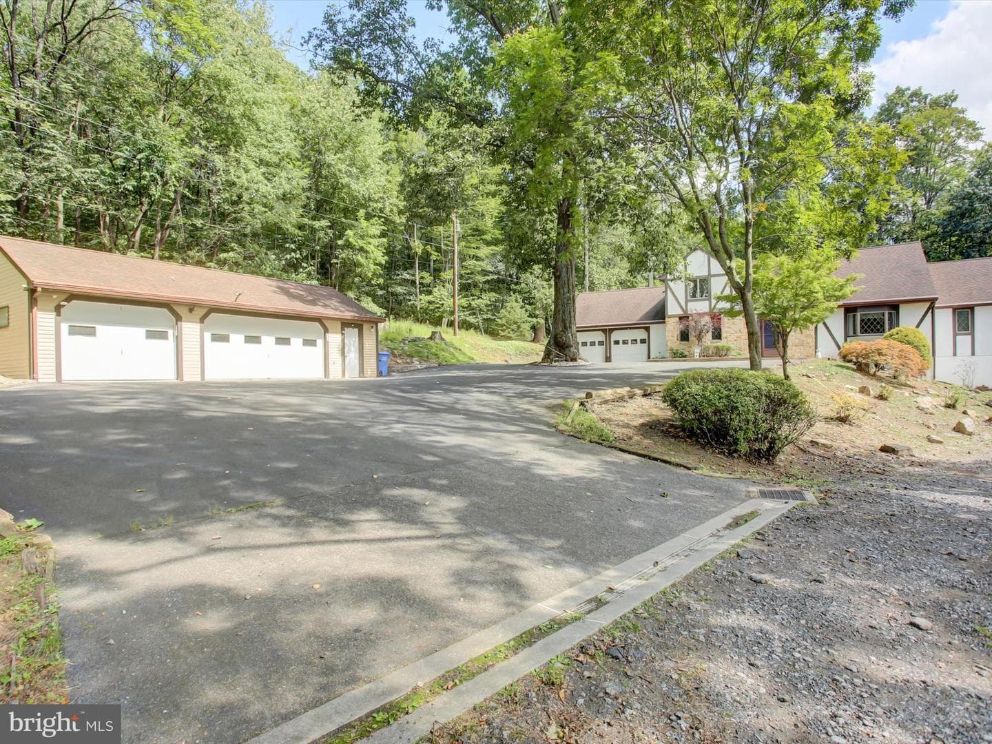 126 Millers Gap Road photo 4