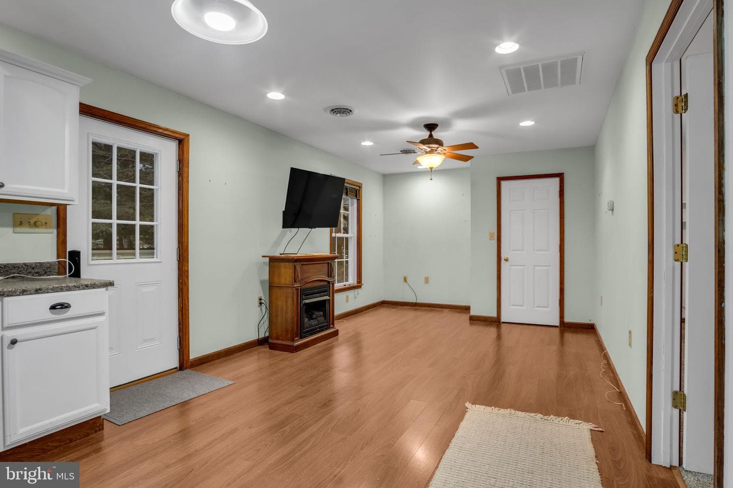 11 Laurel Oak photo 21
