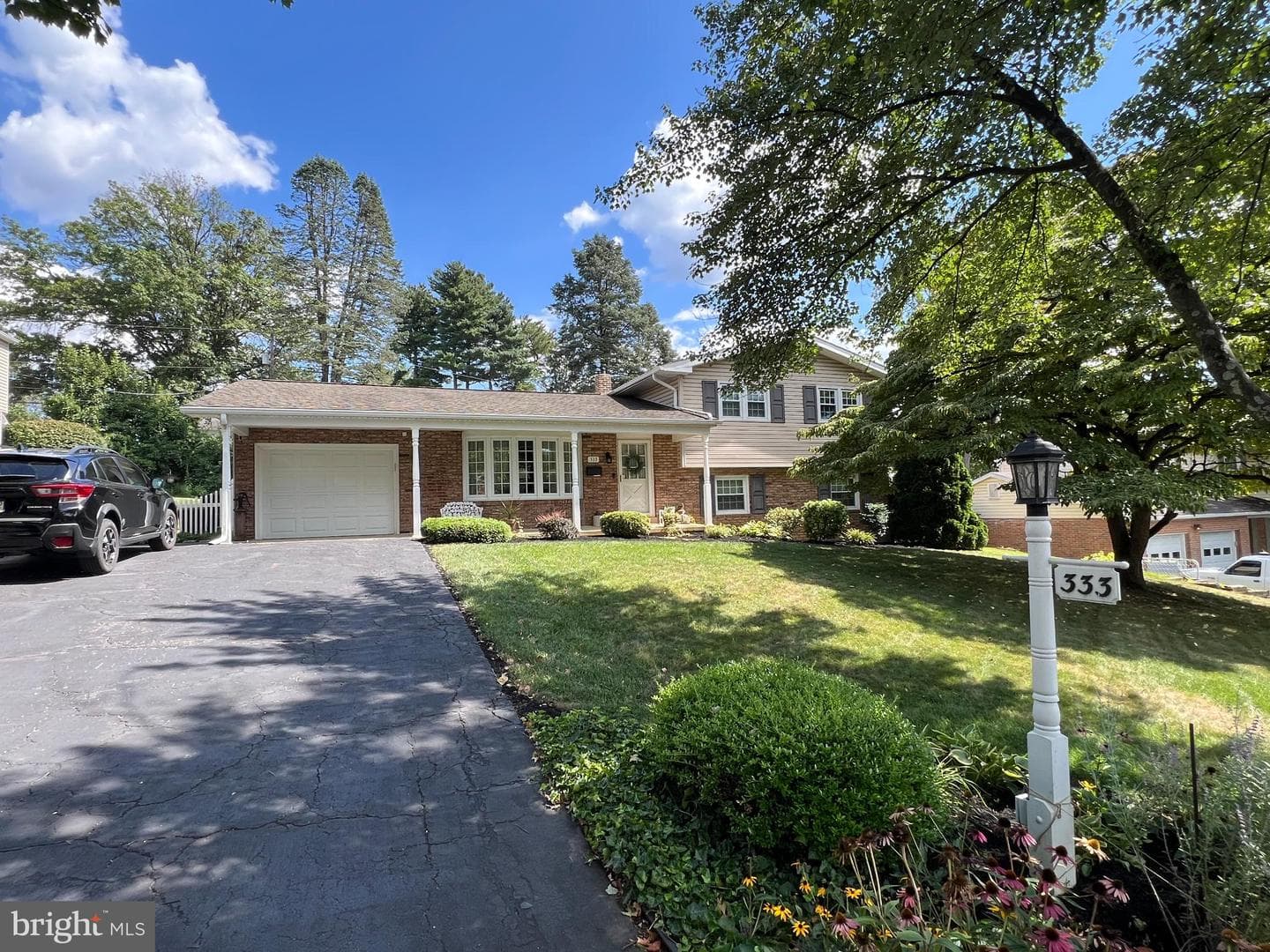 333 Blacksmith Road photo 2