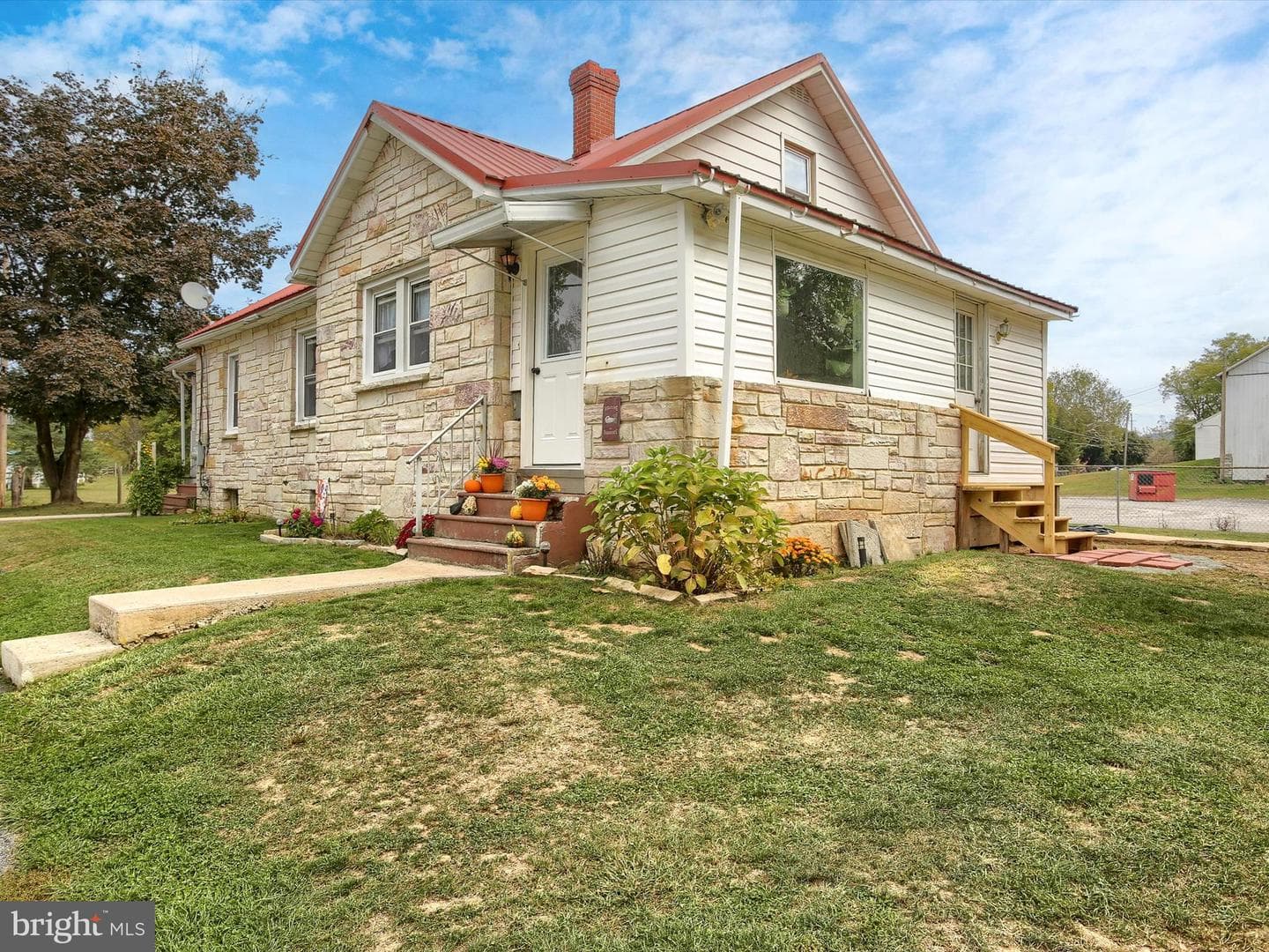85 Airport Road photo 33
