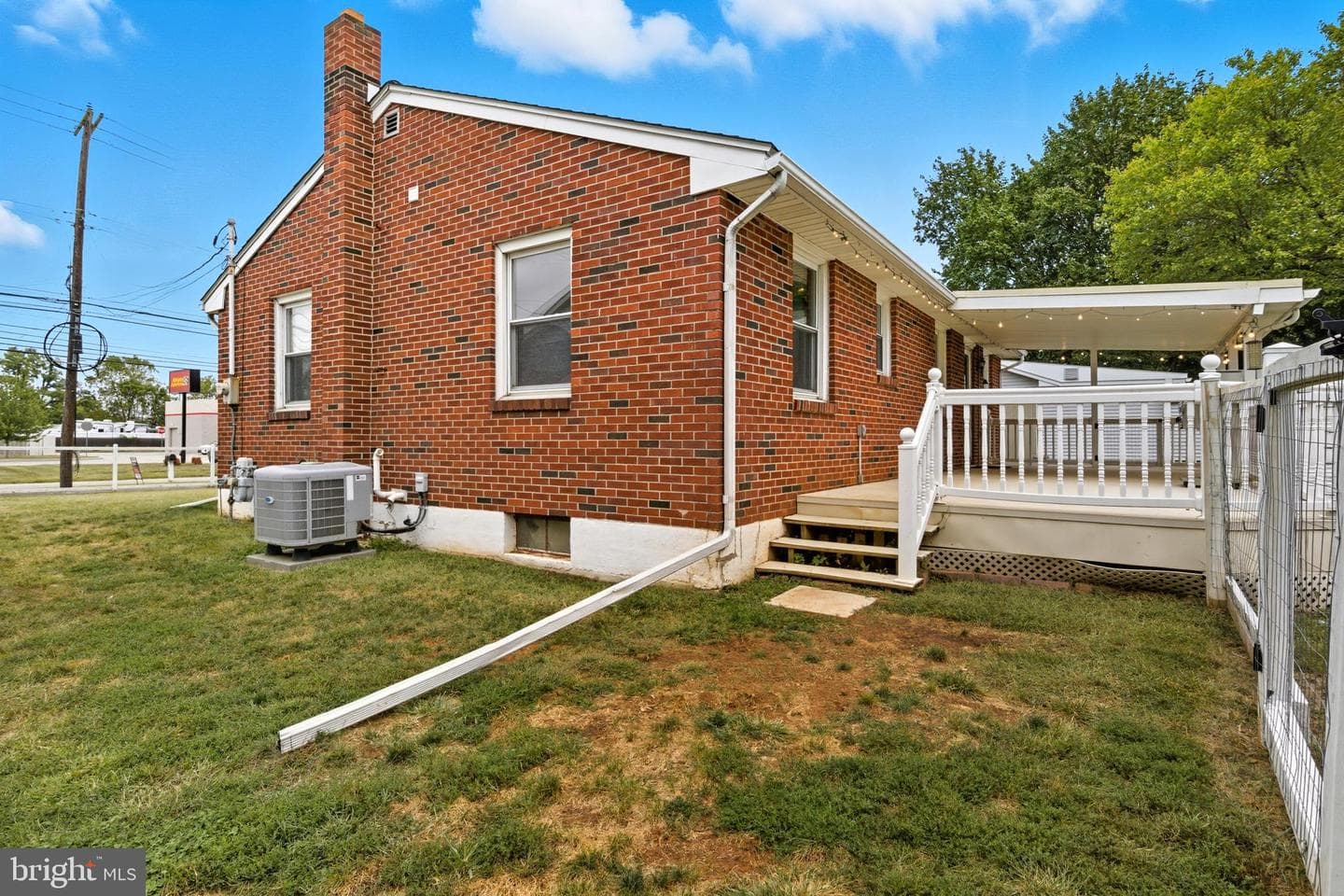 918 E Simpson Street photo 35