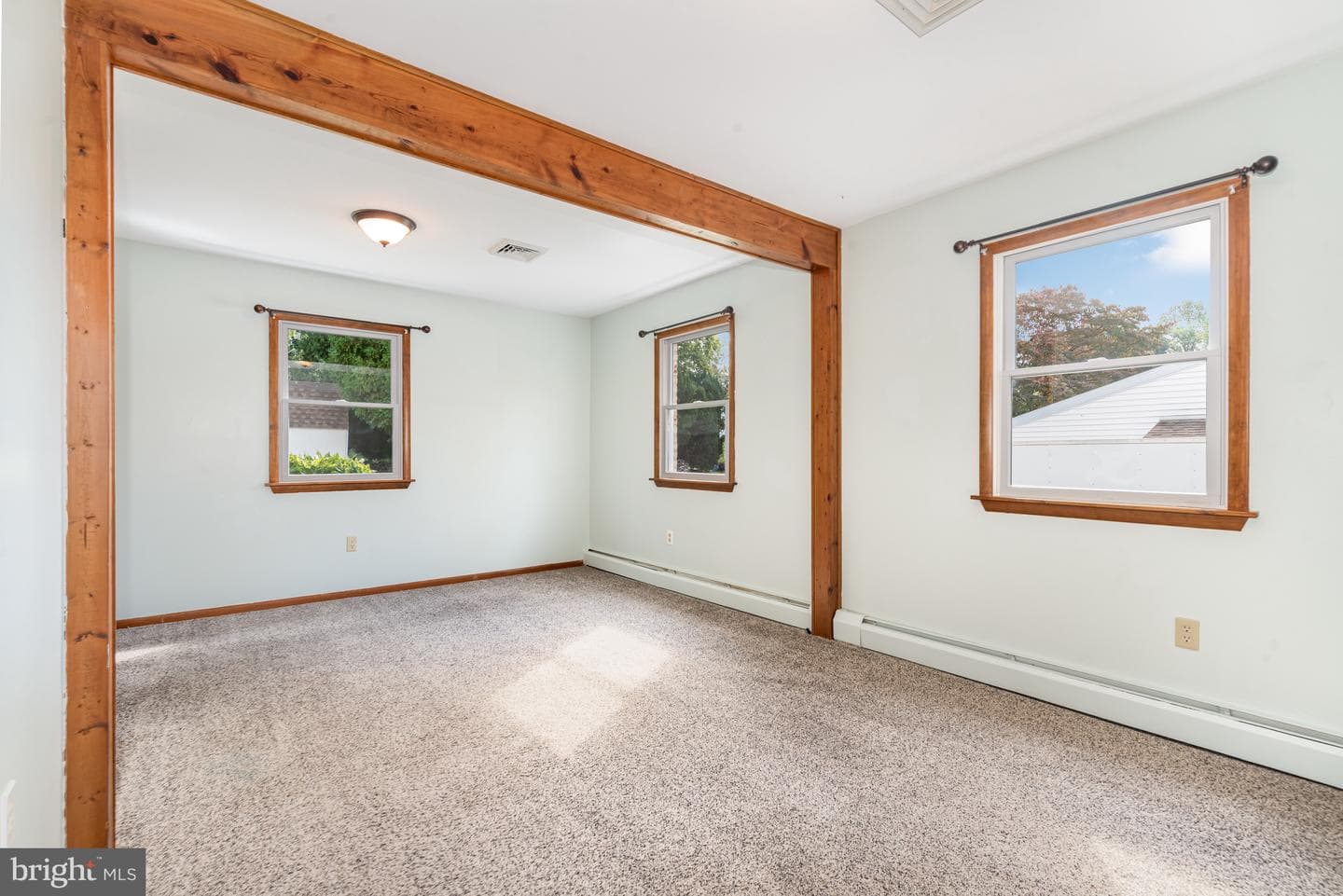 311 Mount Allen photo 12