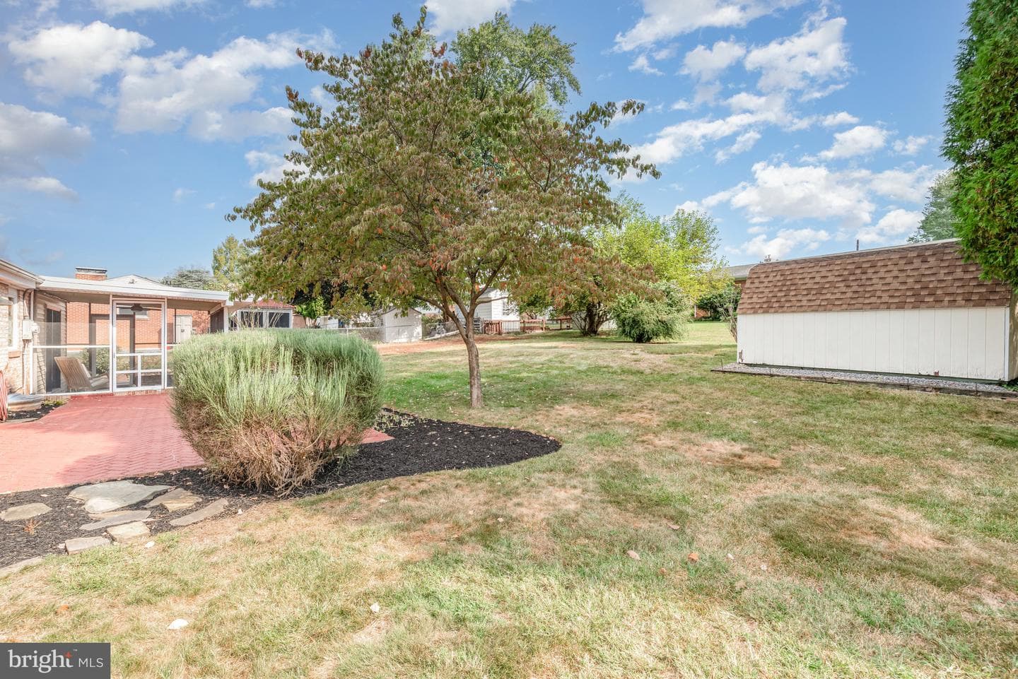 311 Mount Allen photo 26