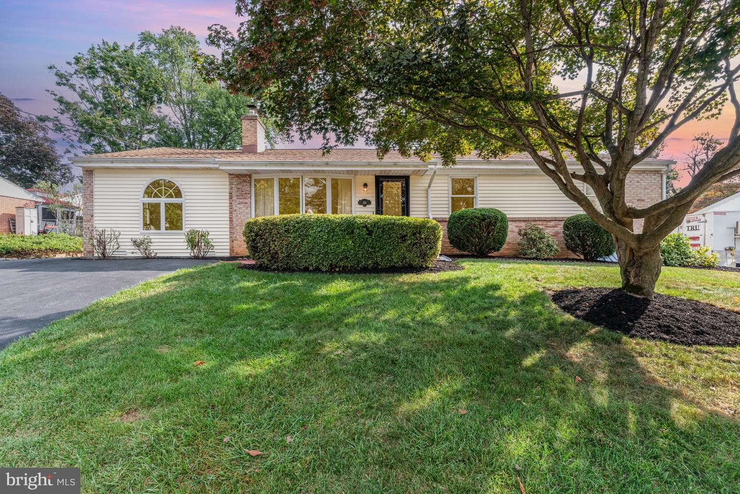 311 Mount Allen photo 28