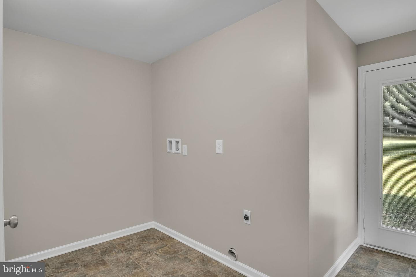 124 Holly Drive photo 37