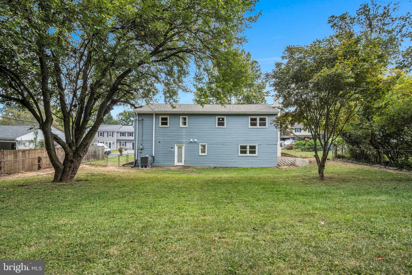 124 Holly Drive photo 5