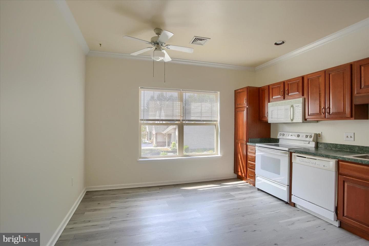 5218 Cobblestone Drive photo 4