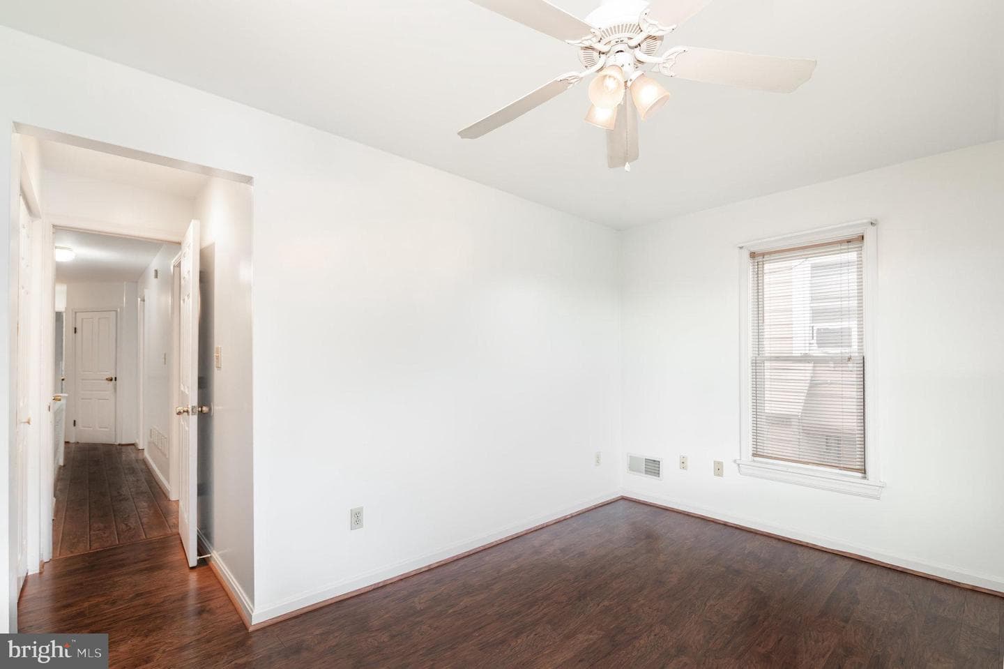239 N Enola Road photo 15
