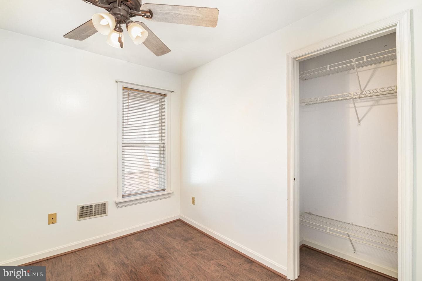 239 N Enola Road photo 19