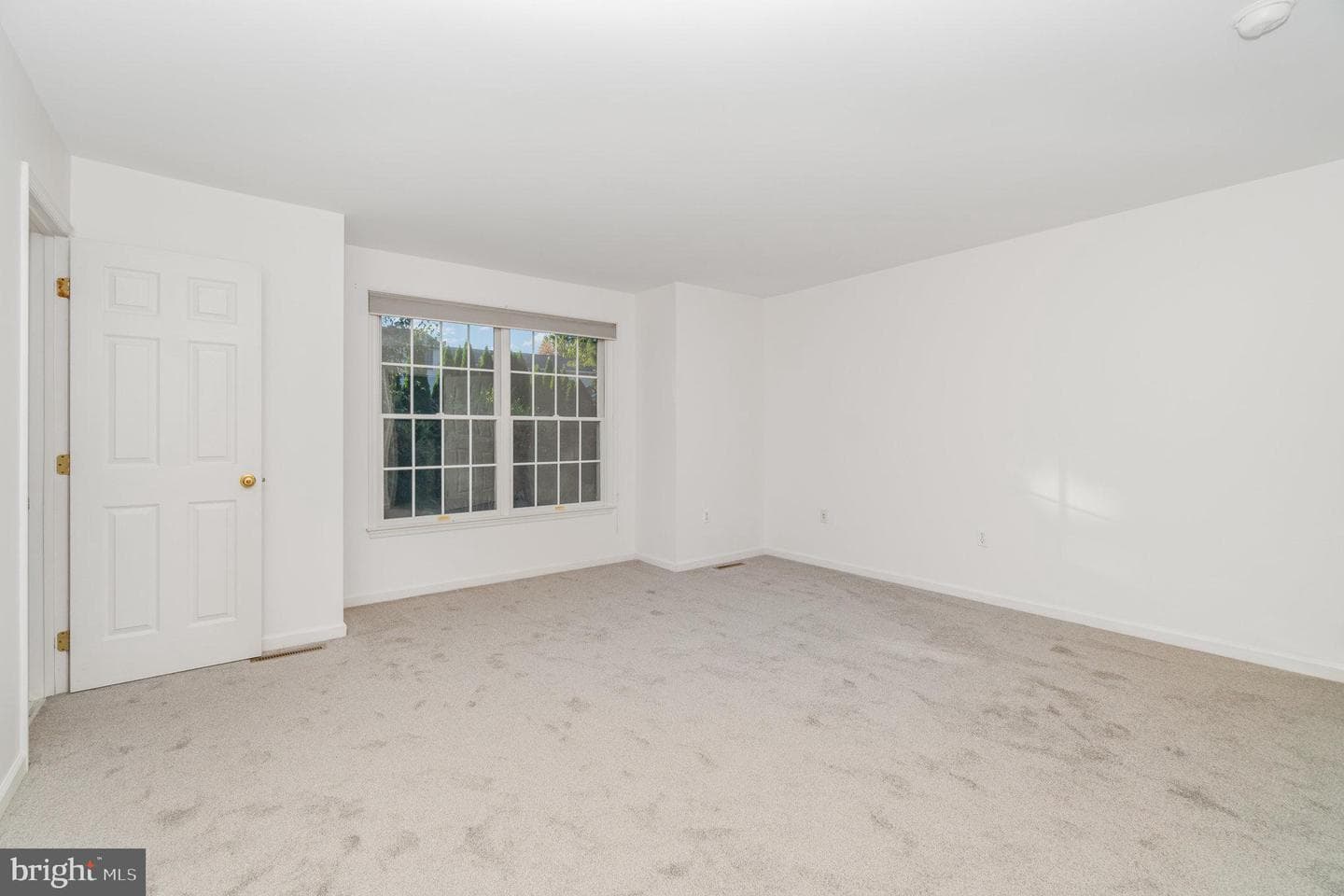 15 Keefer Way photo 15
