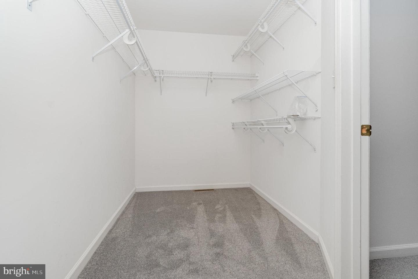 15 Keefer Way photo 17