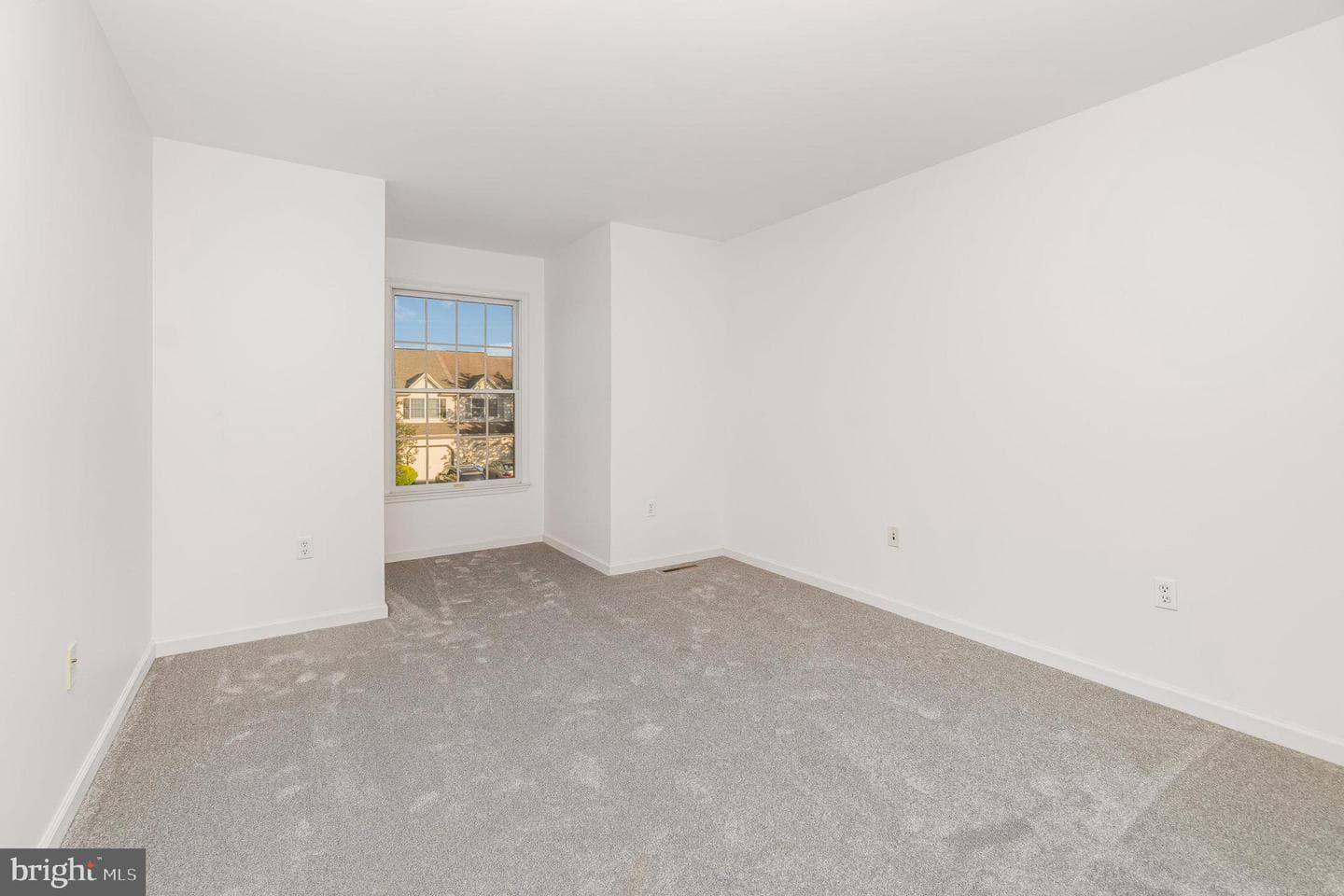 15 Keefer Way photo 19