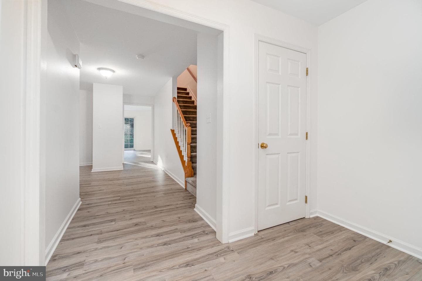 15 Keefer Way photo 6