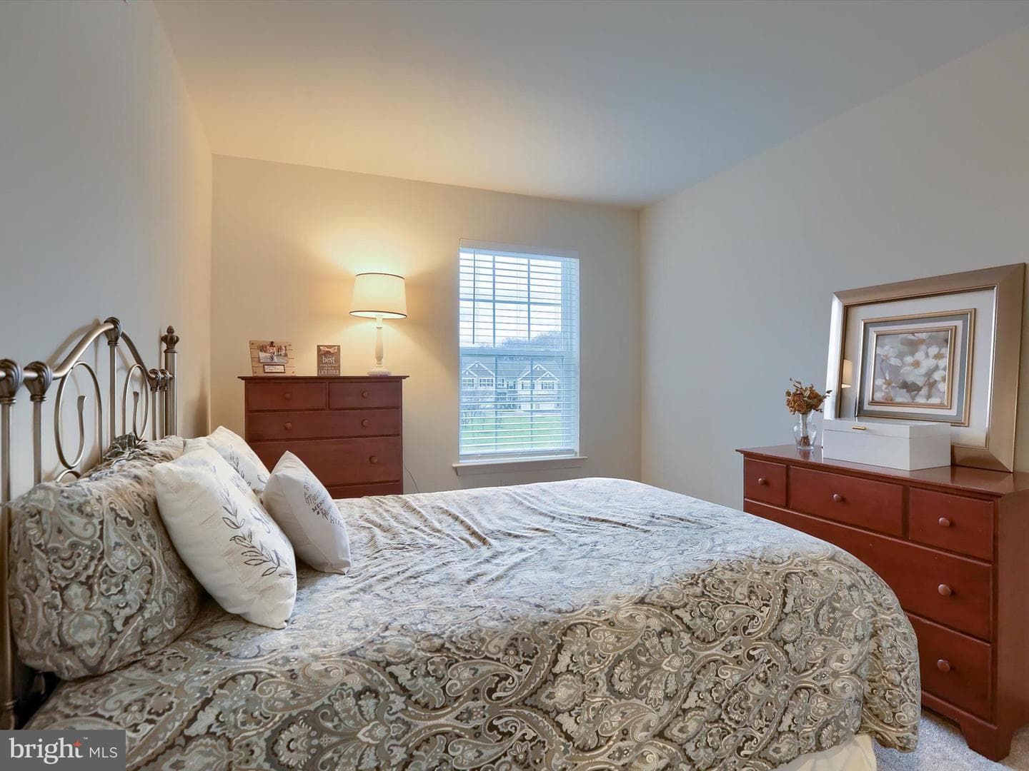 1730 Fairbank Lane photo 14