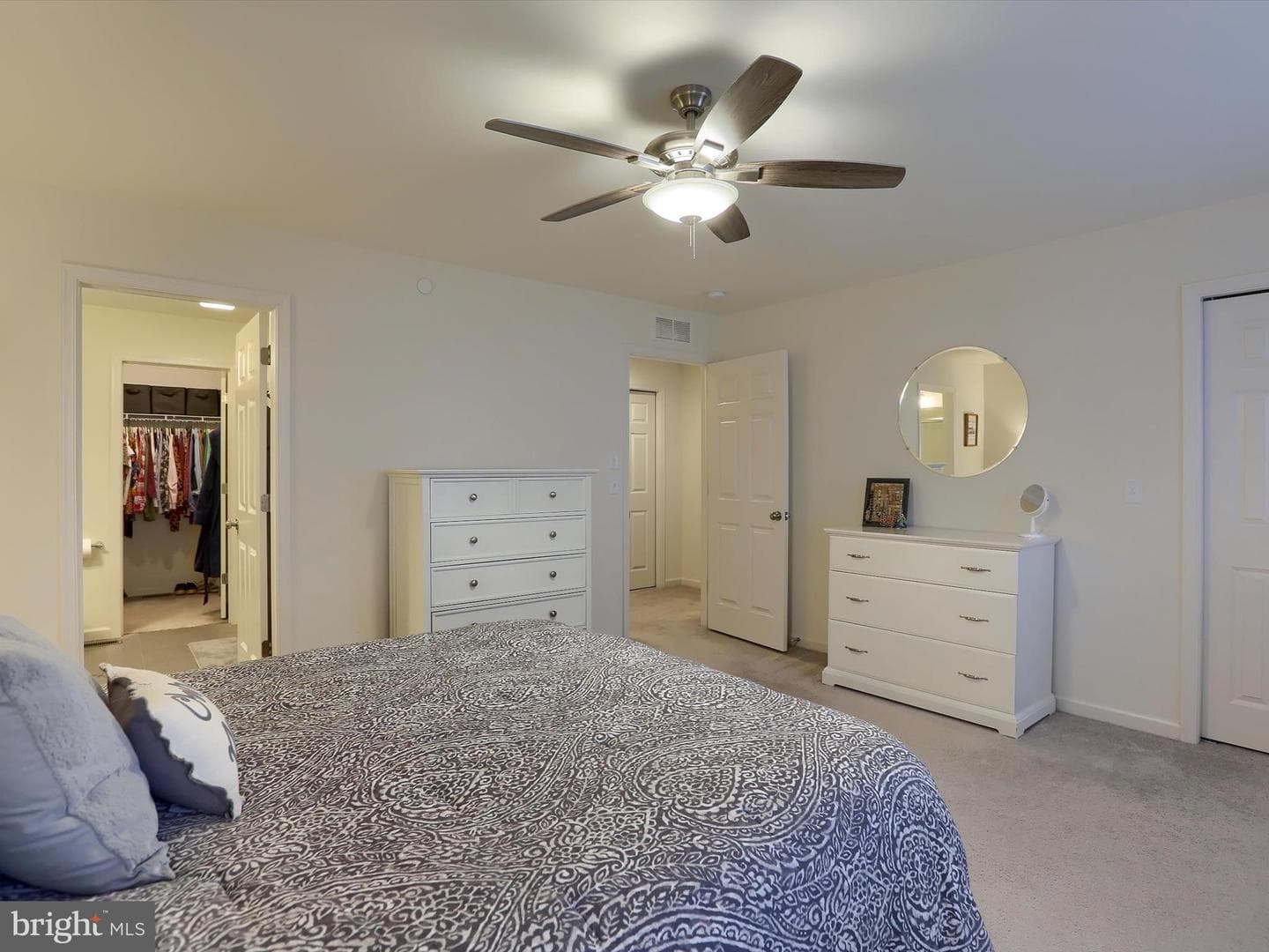 1730 Fairbank Lane photo 17