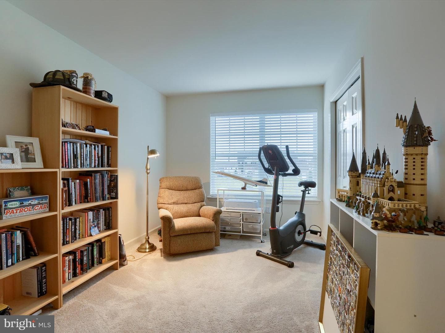 1730 Fairbank Lane photo 19
