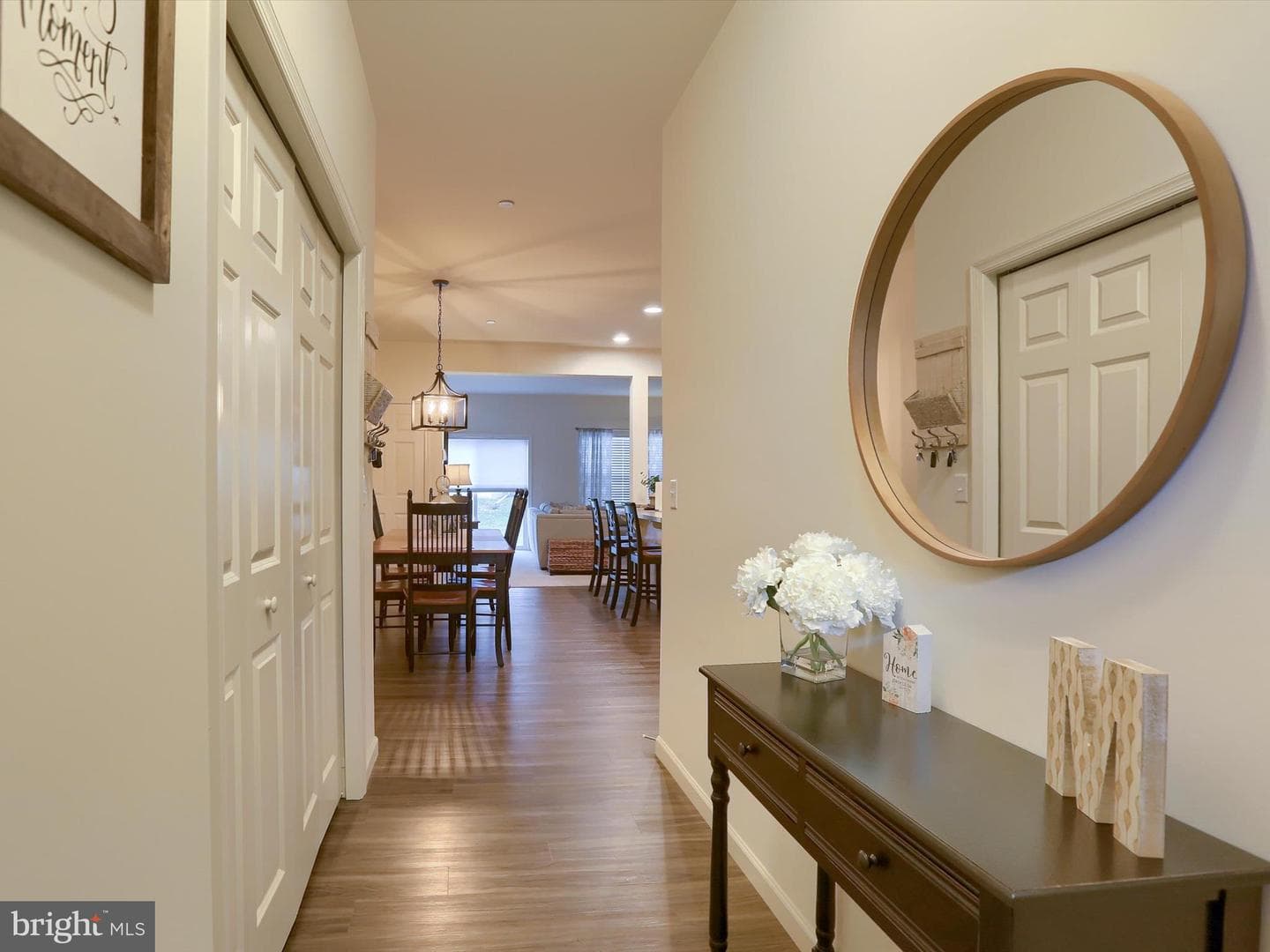 1730 Fairbank Lane photo 2