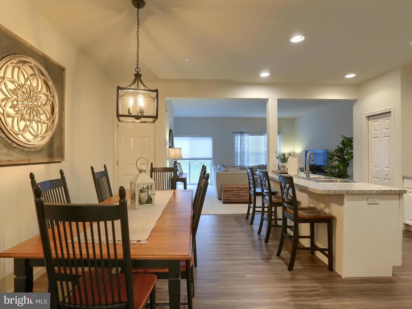 1730 Fairbank Lane photo 31