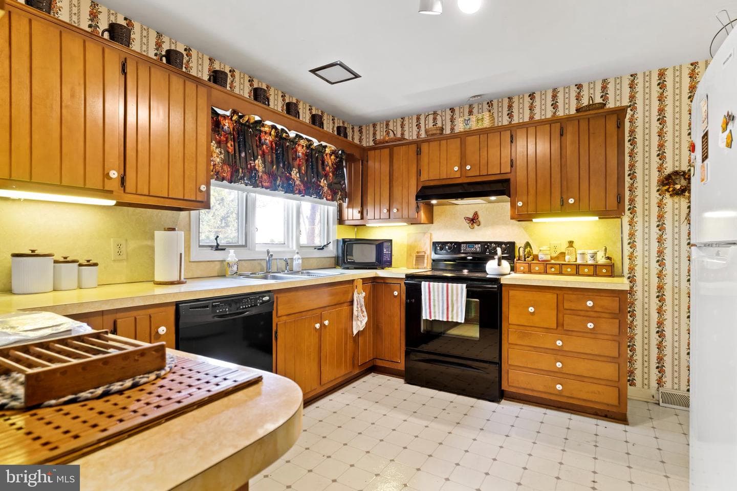 203 Cumberland Drive photo 4