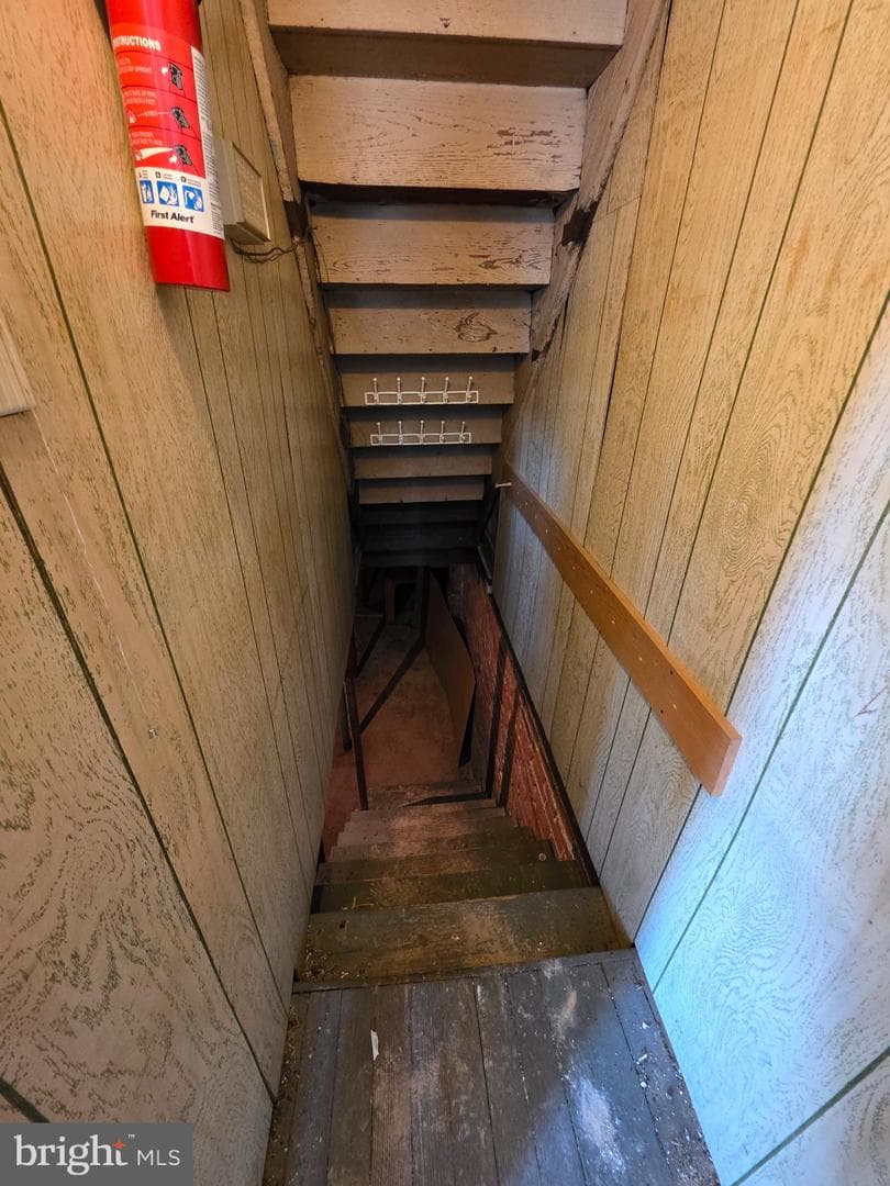 414 Fourth Street photo 14