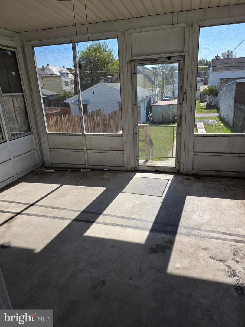414 Fourth Street photo 27