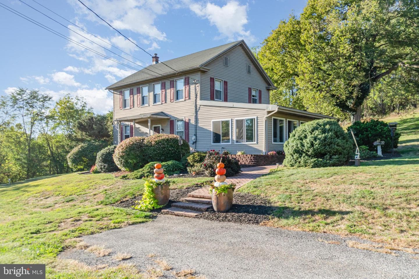 4900 Raudabaugh Road photo 3