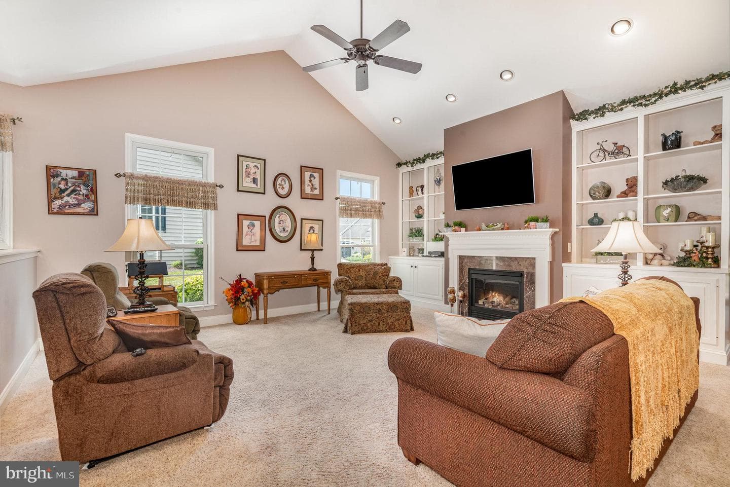 1670 Williamsburg Way photo 10