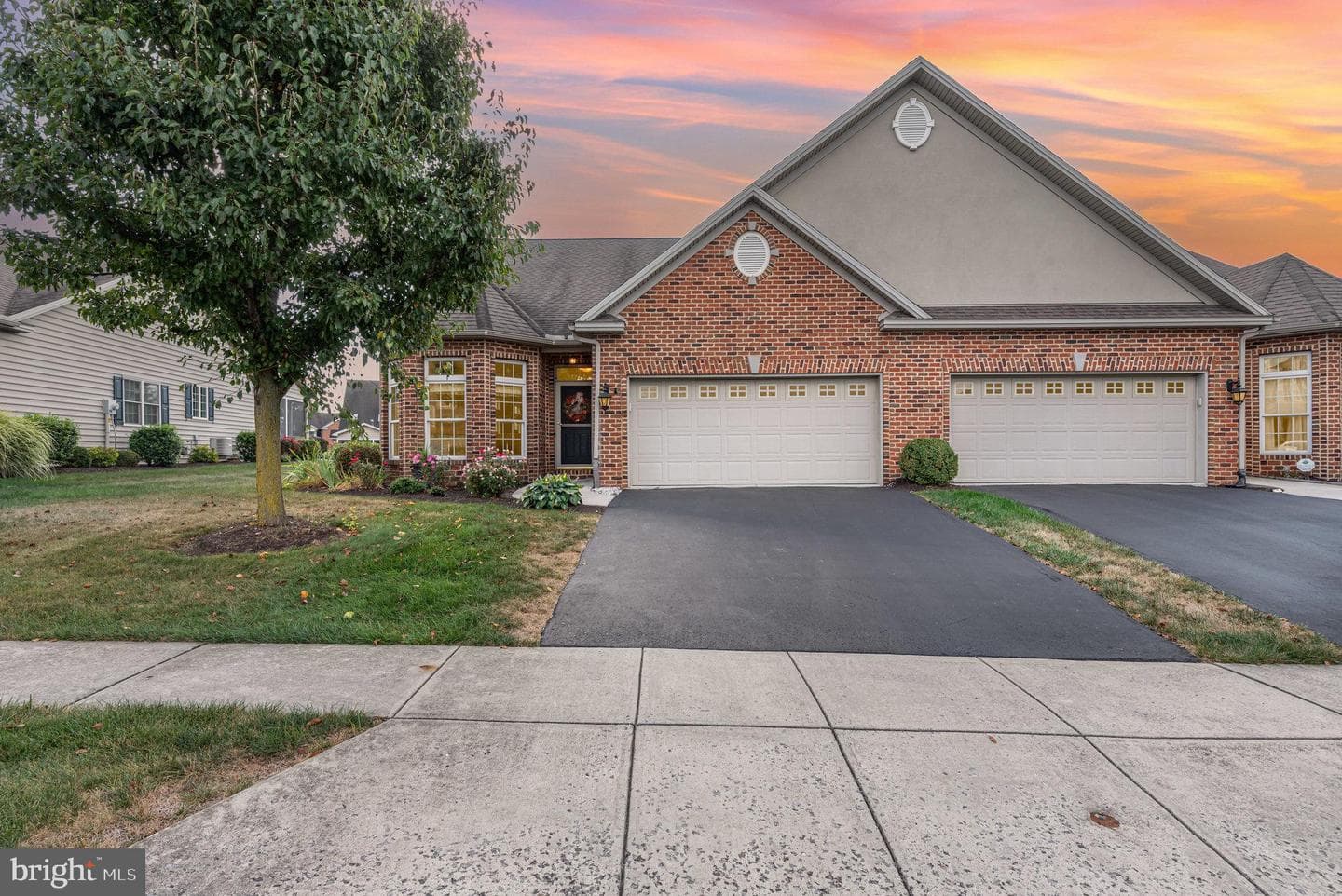 1670 Williamsburg Way photo 39