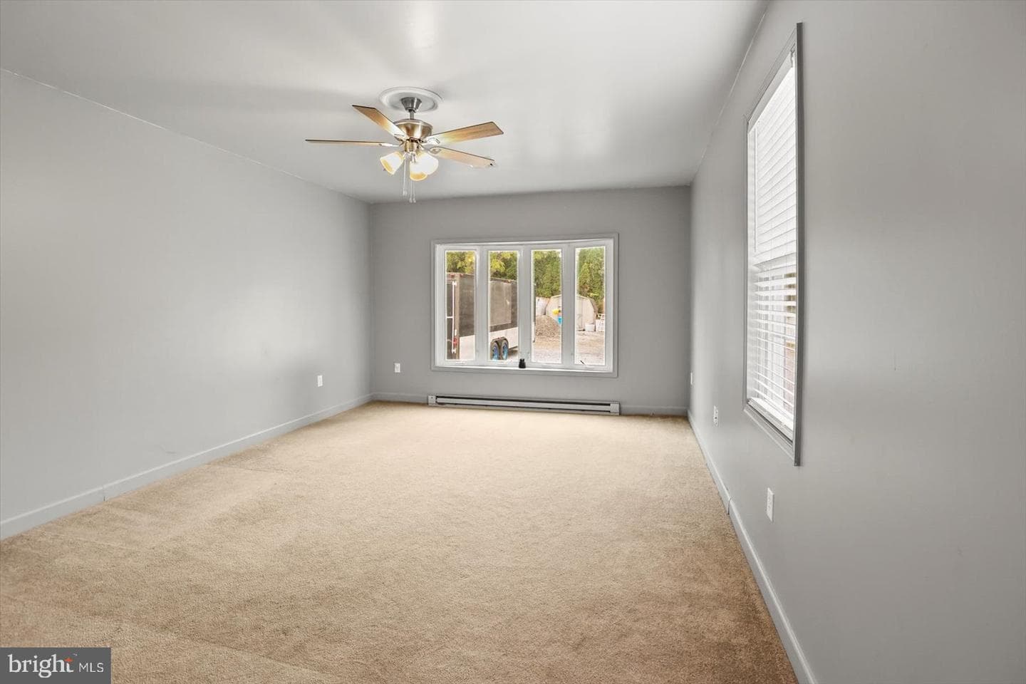 21 Skyport Road photo 14