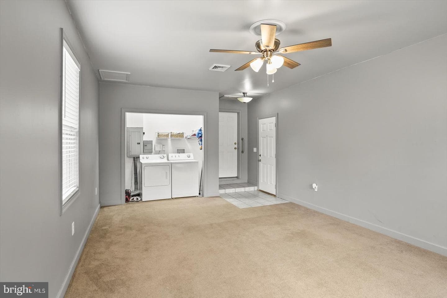 21 Skyport Road photo 15