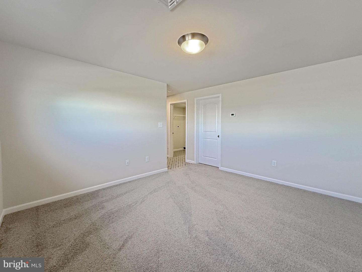 10 Cheltenham Lane photo 38