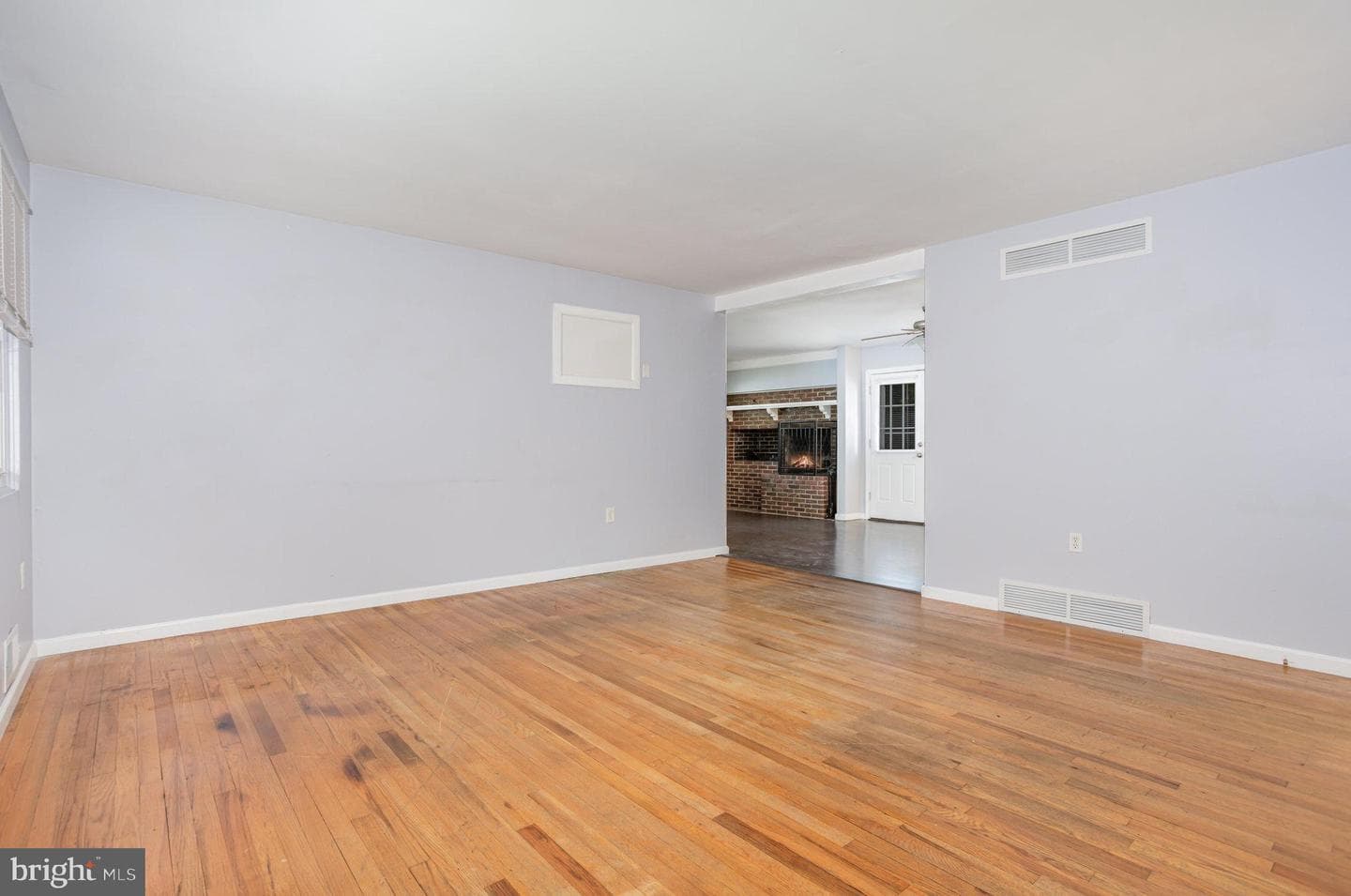 4606 S Clearview Drive photo 3