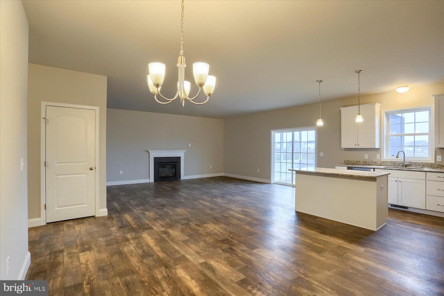 46 Bennington Way photo 2