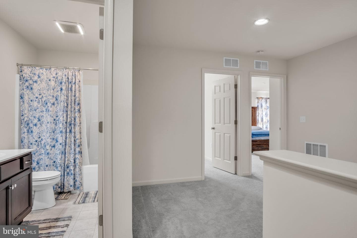 1842 Shady Lane photo 18