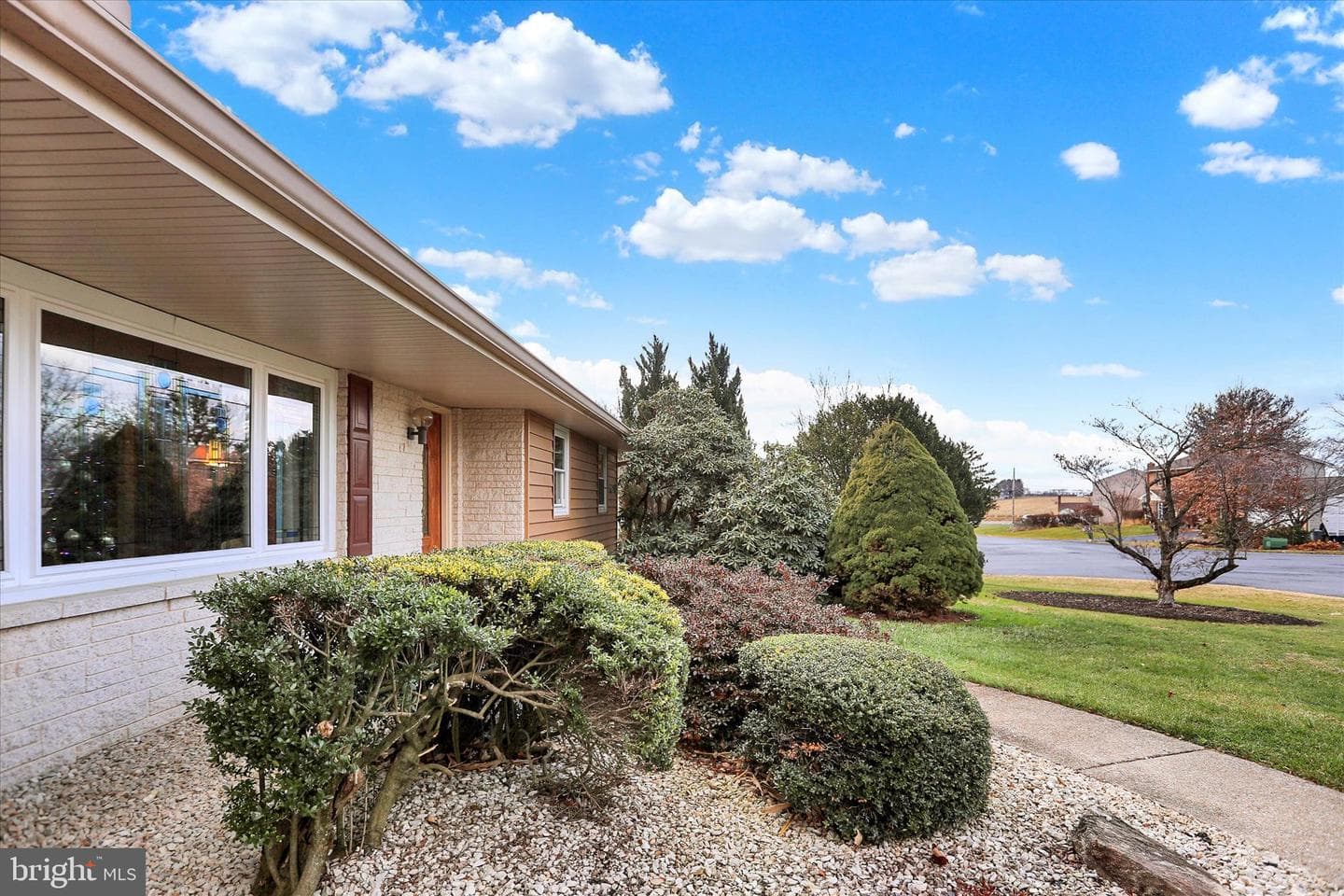 201 Westview Drive photo 3