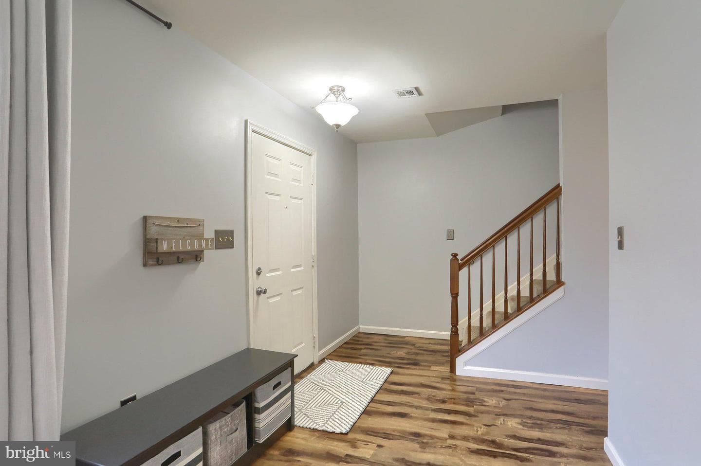 132 Melbourne Lane photo 5