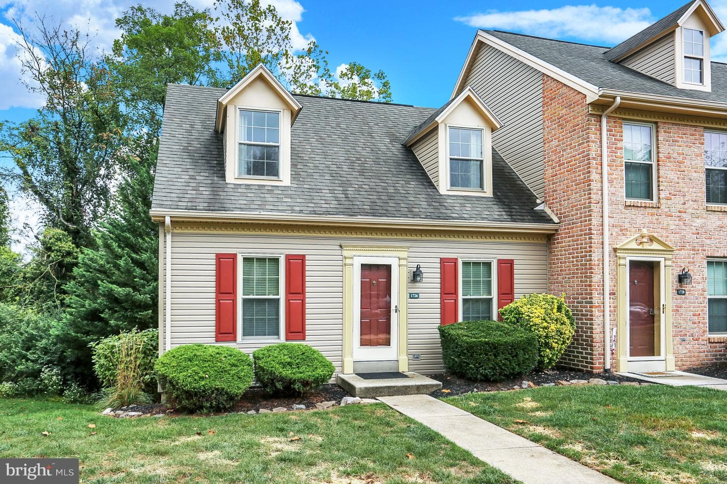 1726 Josiah Chowning Way photo 2
