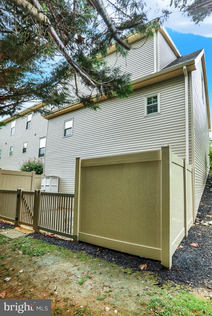 1726 Josiah Chowning Way photo 35