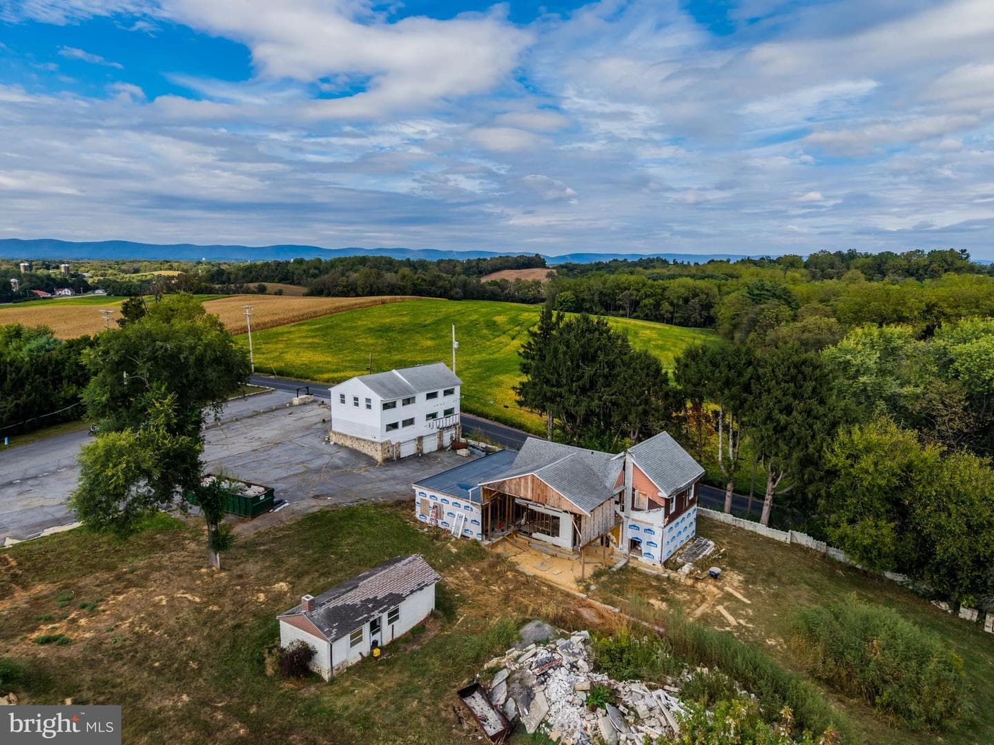 51 Heisers Lane photo 3