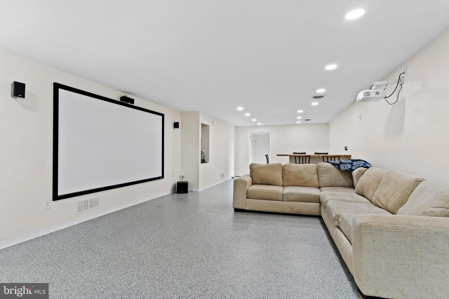 51 Heisers Lane photo 44