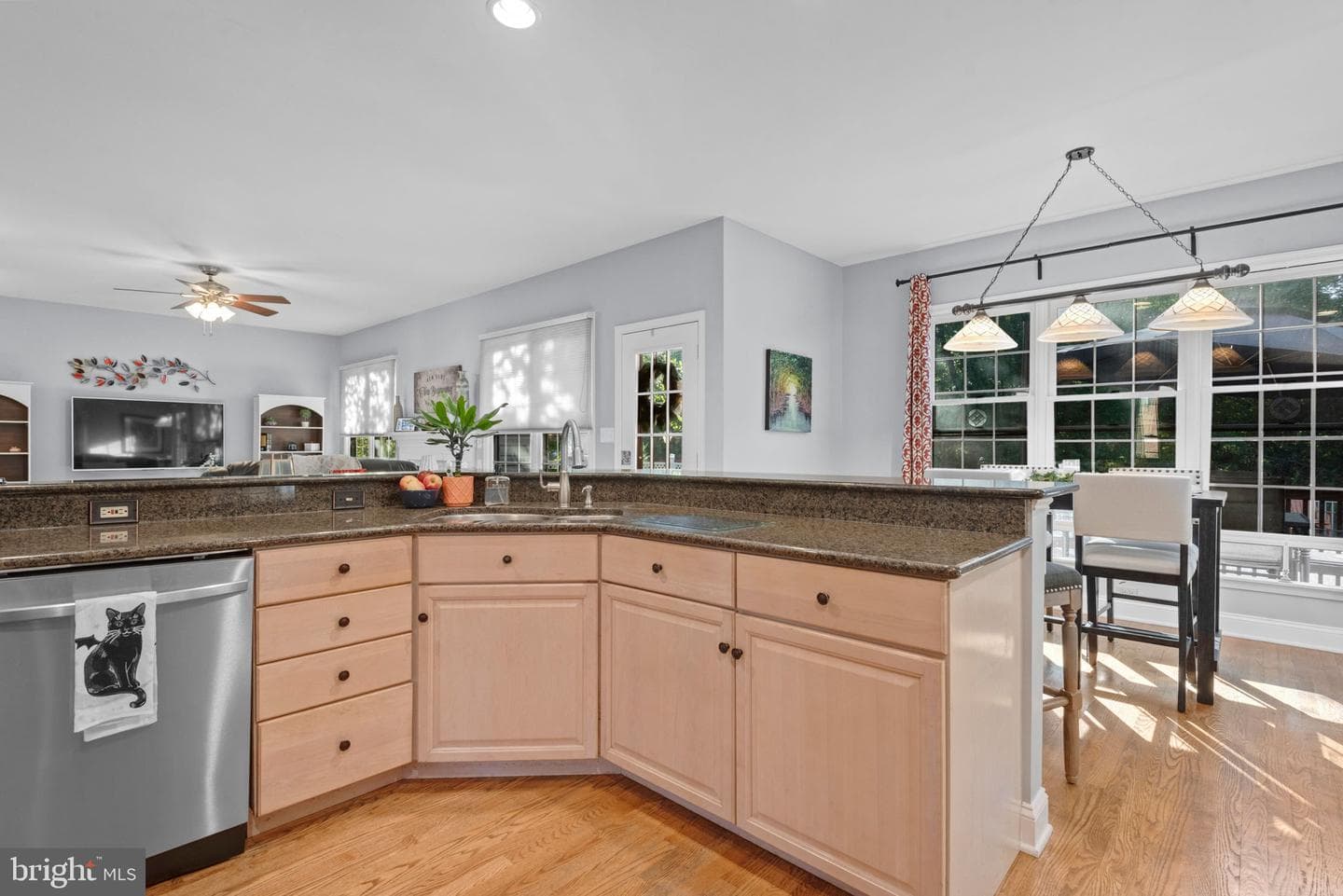 1303 King Arthur Drive photo 28